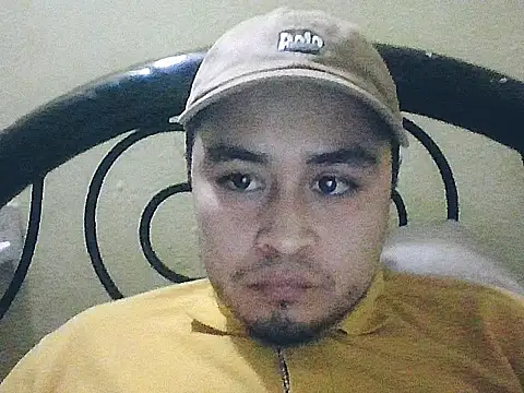 Snapshot of jorgexsuil2hh chatting on 11/01/25, 08:30 jorgexsuil2hh online show from 11/01/25, 08:30