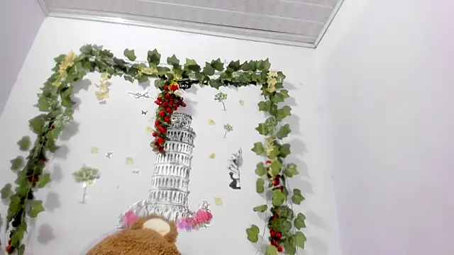 NataliaAndJulliam online show from 03/05/26, 05:04