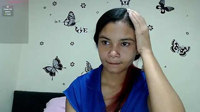 Snapshot of liz7skinny chatting on 06/12/26, 09:12 liz7skinny online show from 06/12/26, 09:12