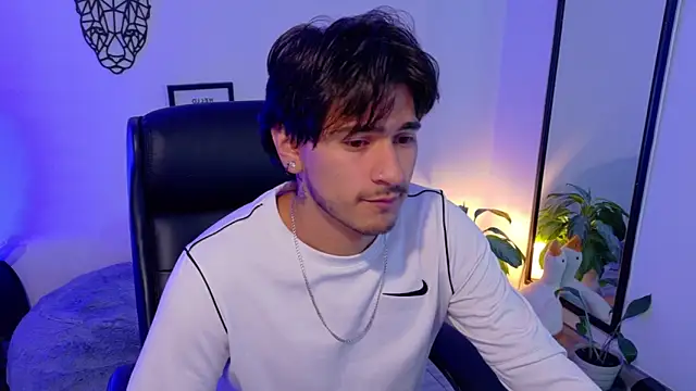 Elian savoy online show from 03/25/26, 11:42