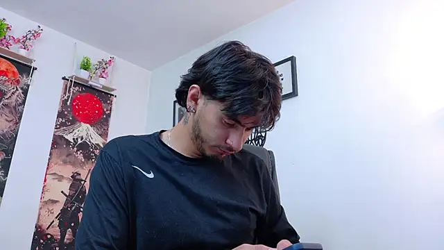 Snapshot of Elian_savoy chatting on 07/17/26, 03:48 Elian savoy online show from 07/17/26, 03:48