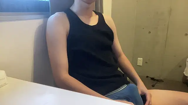 Lotus boy online show from 11/07/25, 07:46