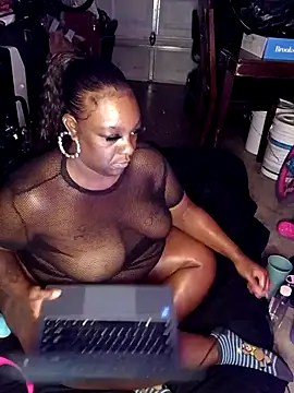 Thickkemzz41 online show from 11/08/25, 01:53