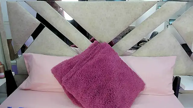 ximena vasquez8 online show from 01/16/26, 03:10