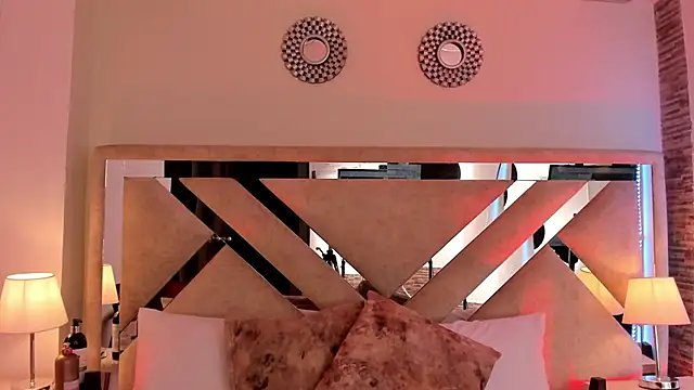 ximena vasquez8 online show from 04/14/26, 03:44