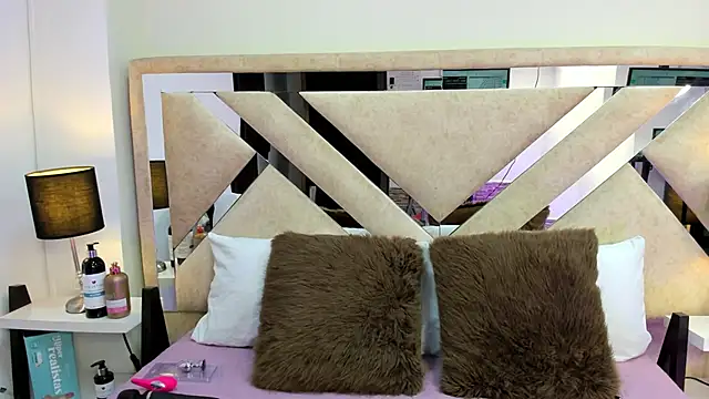 ximena vasquez8 online show from 03/01/26, 03:06