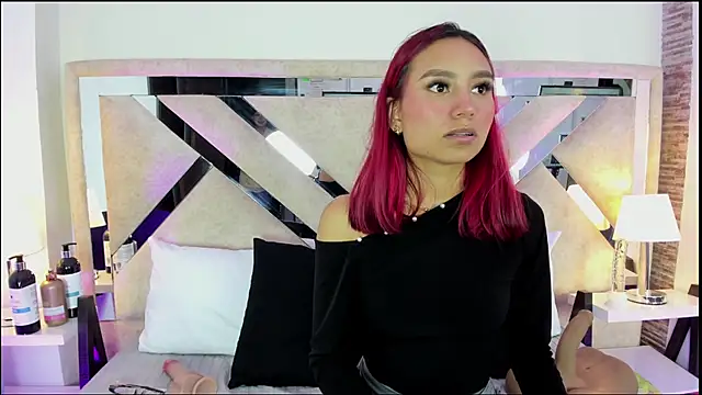 ximena vasquez8 online show from 03/08/26, 02:04