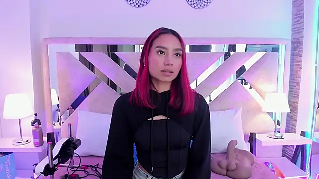 ximena vasquez8 online show from 03/17/26, 04:37