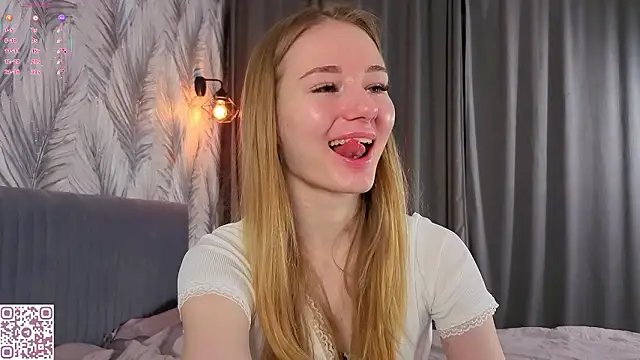 ElvinaRose online show from 02/02/26, 02:21