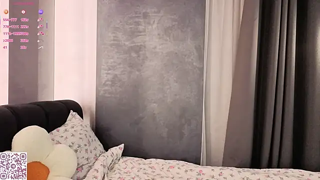 ElvinaRose online show from 11/28/25, 02:12