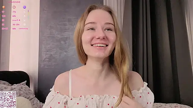 ElvinaRose online show from 11/15/25, 02:15