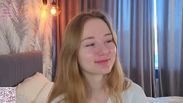 ElvinaRose online show from 04/13/26, 04:38