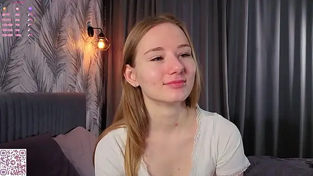 ElvinaRose online show from 02/18/26, 03:26