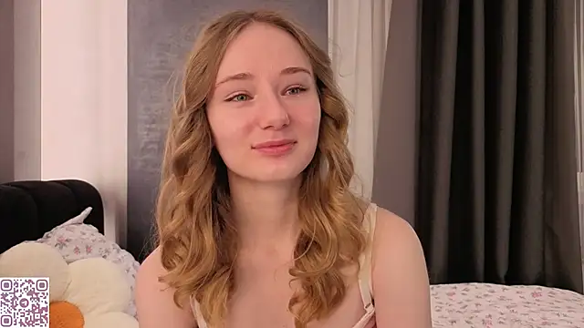 ElvinaRose online show from 11/13/25, 02:04