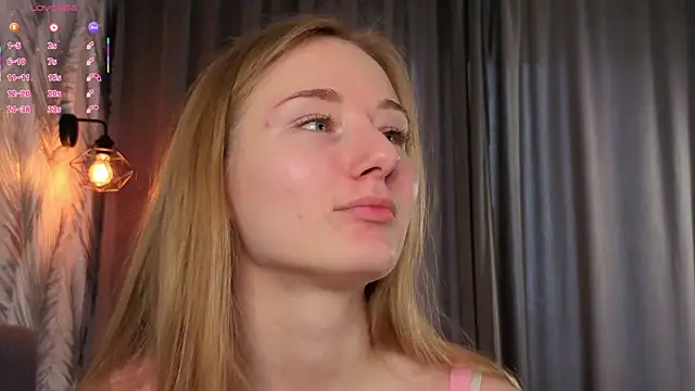 ElvinaRose online show from 07/17/26, 10:23