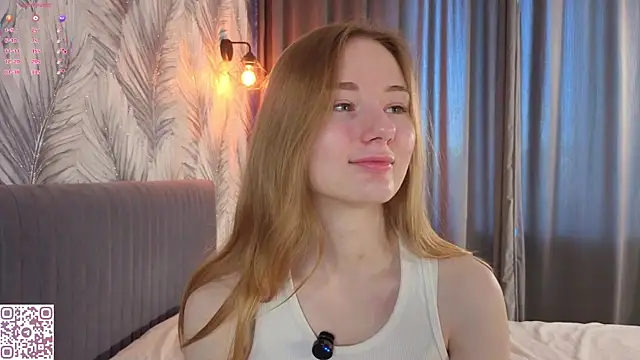 ElvinaRose online show from 04/14/26, 02:49