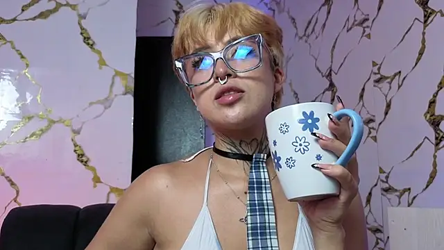 Rebeka-baker online show from 03/01/26, 01:05