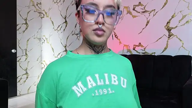 Rebeka-baker online show from 04/11/26, 04:32