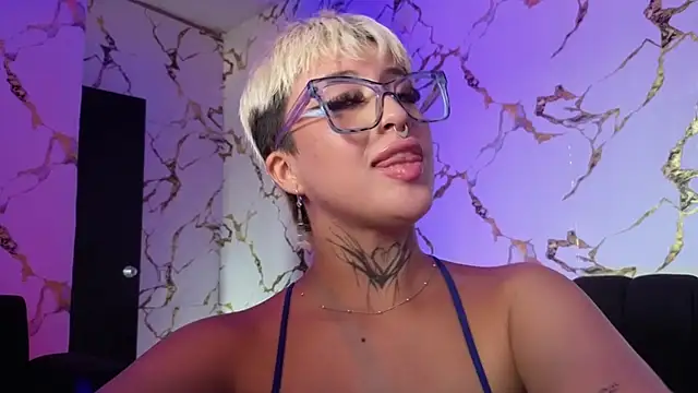 Rebeka-baker online show from 04/04/26, 01:28