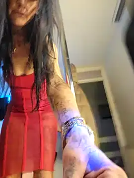 Tannedtattooed69 online show from 12/03/25, 09:03