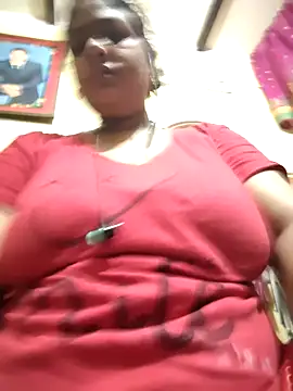 Cute Amiya online show from 09/22/25, 07:20