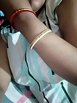 Cute Amiya online show from 09/18/25, 05:21