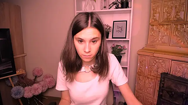 Snapshot of RosaRay_ chatting on 06/23/26, 06:44 RosaRay online show from 06/23/26, 06:44