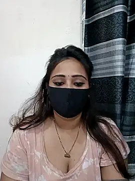 Snapshot of Mow_955 chatting on 09/12/25, 05:56 Mow 955 online show from 09/12/25, 05:56