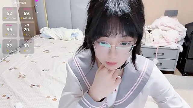 Snapshot of Pao7oO chatting on 02/19/26, 04:04 Pao7oO online show from 02/19/26, 04:04