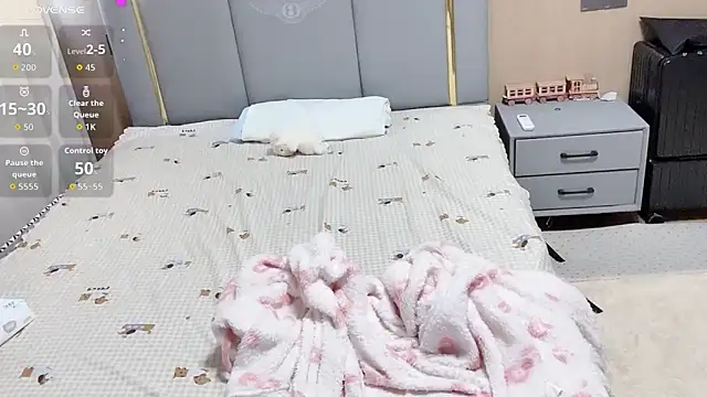 Snapshot of Pao7oO chatting on 03/13/26, 01:21 Pao7oO online show from 03/13/26, 01:21