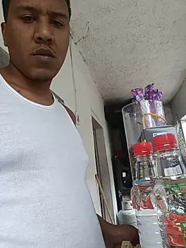 negro08  online show from 06/18/26, 03:39