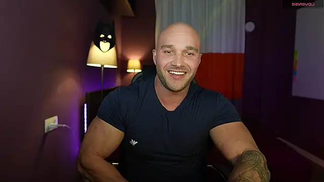 RikAdlerr online show from 05/23/26, 02:16