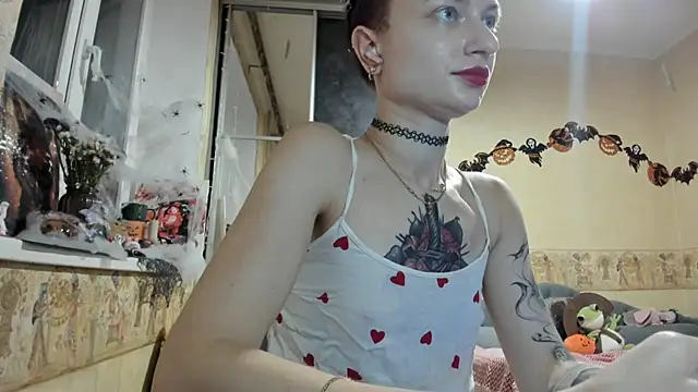 WatsonMi online show from 10/10/25, 02:29