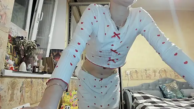 WatsonMi online show from 09/19/25, 03:16