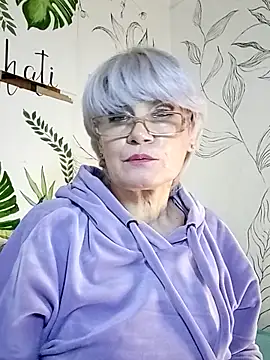 Catty Lady online show from 02/07/26, 08:39