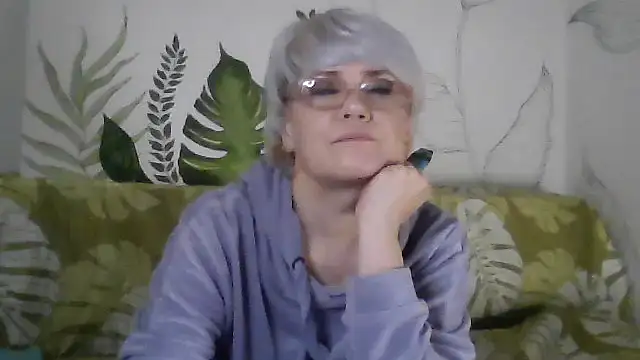 Catty Lady online show from 01/17/26, 07:17