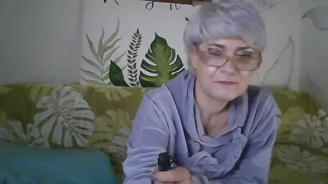 Catty Lady online show from 01/08/26, 06:25