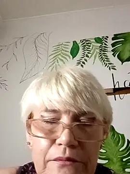 Catty Lady online show from 11/06/25, 08:02