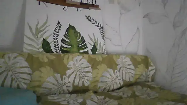 Catty Lady online show from 12/14/25, 06:46