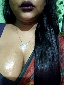 Snapshot of JIYA-04 chatting on 07/25/26, 01:39 JIYA-04 online show from 07/25/26, 01:39