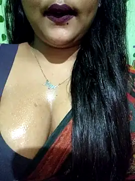 Snapshot of JIYA-04 chatting on 06/14/26, 02:40 JIYA-04 online show from 06/14/26, 02:40
