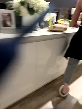 Reacher110565 online show from 10/25/25, 10:36