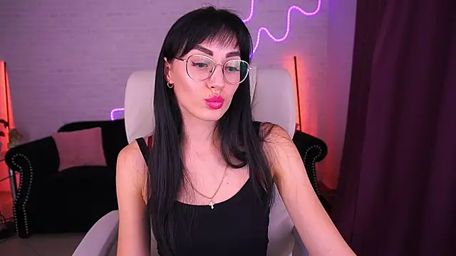 EviLune online show from 12/04/25, 09:58