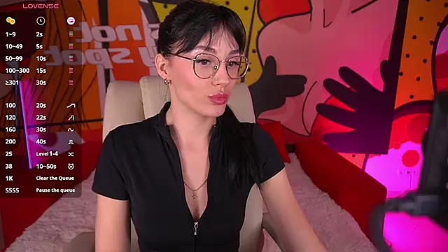 Snapshot of EviLune chatting on 02/04/26, 09:21 EviLune online show from 02/04/26, 09:21