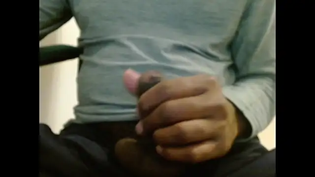 pranastro00 online show from 11/12/25, 12:04