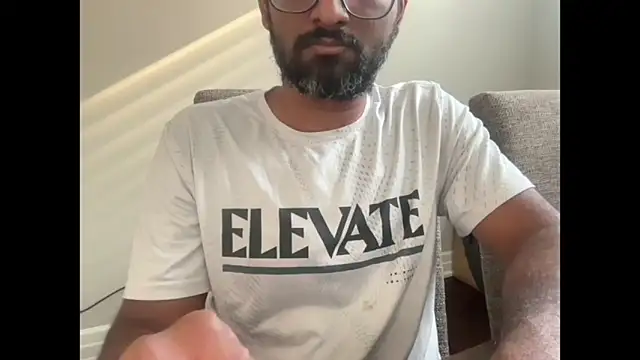 pranastro00 online show from 11/24/25, 05:02