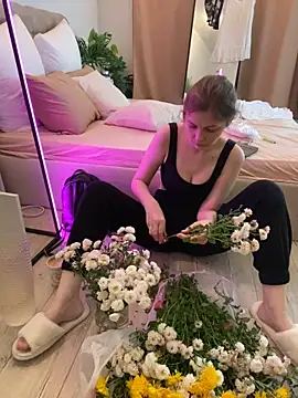 miamunn online show from 10/16/25, 04:37