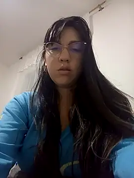Snapshot of lareinalareinadelanal chatting on 10/04/25, 01:56 lareinalareinadelanal online show from 10/04/25, 01:56