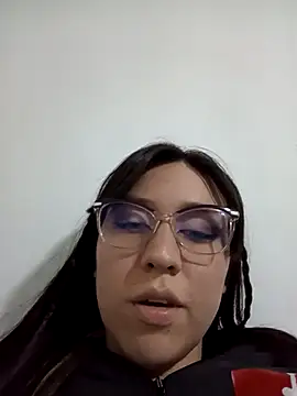 Snapshot of lareinalareinadelanal chatting on 11/16/25, 09:19 lareinalareinadelanal online show from 11/16/25, 09:19