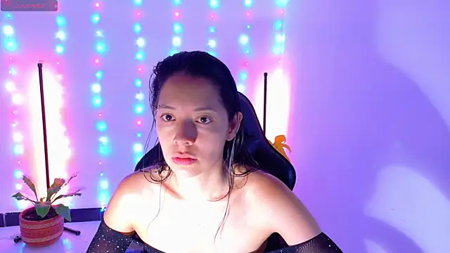 Sarasavage online show from 04/20/26, 03:13